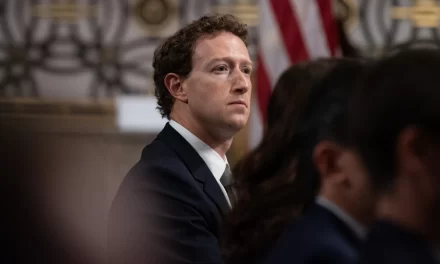 La Redefinición de la Industria Publicitaria por la Inteligencia Artificial: La Visión de Mark Zuckerberg